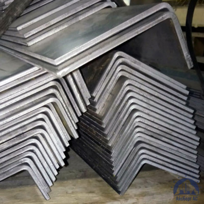 Уголок стальной неравнополочный 100х80х4 мм ст. 3сп/3пс ГОСТ 8510-93 купить в Набережных Челнах
